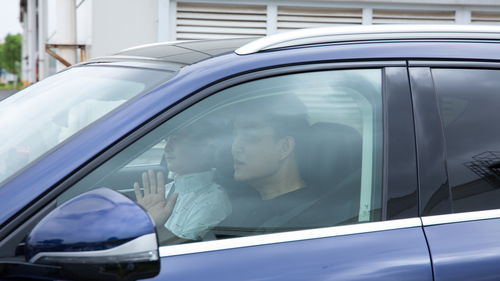 实力宠粉！田亮李锐带你探秘岚图世界级4.0数字工厂，解锁硬核“数码产品”